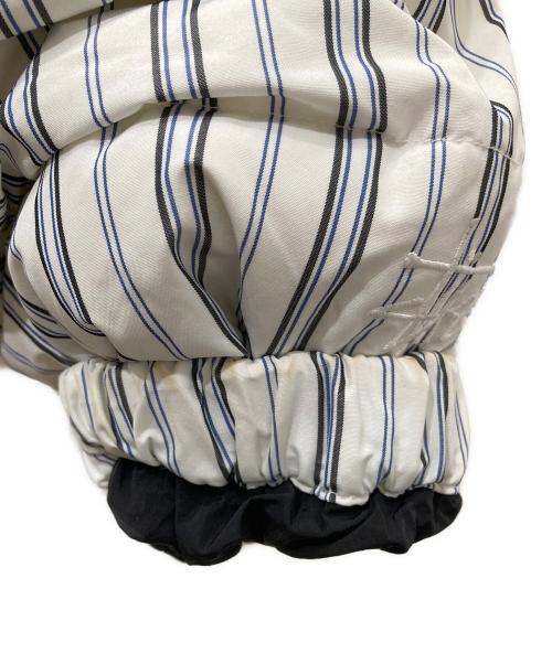 stussy（ステューシー）stussy (ステューシー) STRIPE DOWN PUFFER JACKET/ストライプ ダウン パファー ジャケット ホワイト サイズ:Mの古着・服飾アイテム