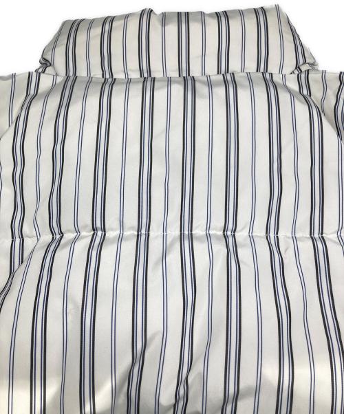 stussy（ステューシー）stussy (ステューシー) STRIPE DOWN PUFFER JACKET/ストライプ ダウン パファー ジャケット ホワイト サイズ:Mの古着・服飾アイテム