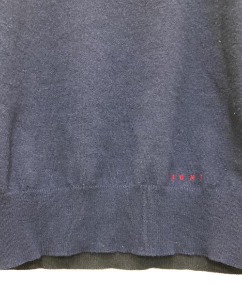 MARNI（マルニ）MARNI (マルニ) クレイジーパターン ミニロゴ刺繍 ニット ネイビー×ブルー サイズ:46の古着・服飾アイテム
