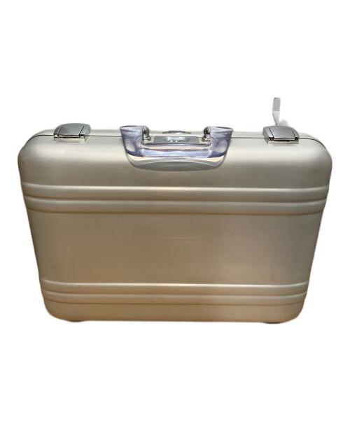 ZERO HALLIBURTON（ゼロ ハリバートン）ZERO HALLIBURTON (ゼロハリバートン) アタッシュケース シルバーの古着・服飾アイテム