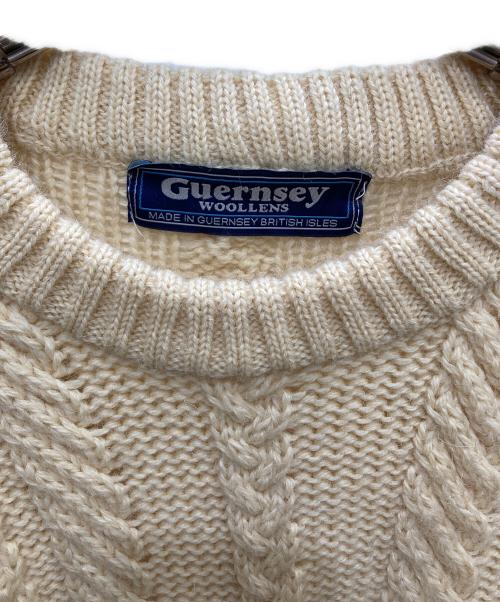 GUERNSEY WOOLLENS（ガンジーウーレンズ）GUERNSEY WOOLLENS (ガンジーウーレンズ) アランニット ベージュ サイズ:38の古着・服飾アイテム