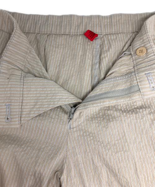Haat ISSEI MIYAKE（ハート イッセイ ミヤケ）Haat ISSEI MIYAKE (ハート イッセイ ミヤケ) ストライプパンツ ベージュ サイズ:MDの古着・服飾アイテム