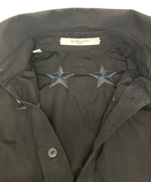 GIVENCHY（ジバンシィ）GIVENCHY (ジバンシィ) 比翼刺繍コットンシャツ ブラック サイズ:37の古着・服飾アイテム