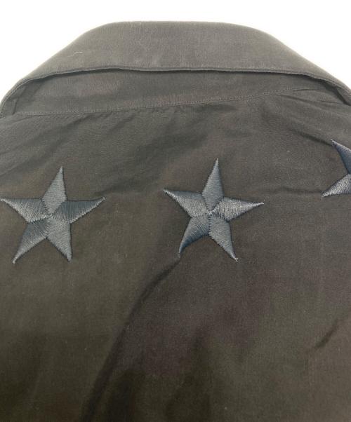 GIVENCHY（ジバンシィ）GIVENCHY (ジバンシィ) 比翼刺繍コットンシャツ ブラック サイズ:37の古着・服飾アイテム