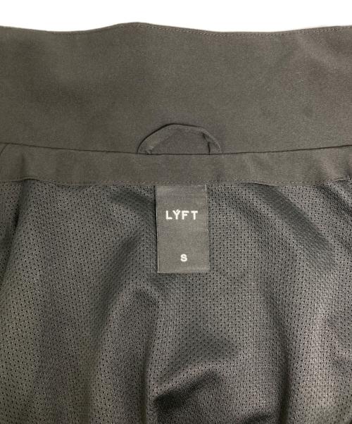 Lyft（リフト）LYFT (リフト) 2Line Oversize Track Jacket/ツーライン オーバーサイズ トラック ジャケット ブラック サイズ:Ｓの古着・服飾アイテム