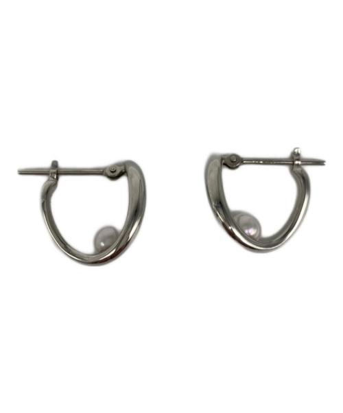 4℃（ヨンドシー）4℃ (ヨンドシー) プラチナ フープピアスの古着・服飾アイテム