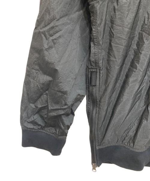 STONE ISLAND（ストーンアイランド）STONE ISLAND (ストーンアイランド) Nylon Metal Watro Sweat ブラック サイズ:Mの古着・服飾アイテム