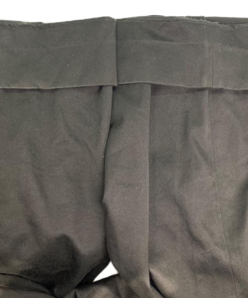 MARKAWARE（マーカウェア）MARKAWARE (マーカウェア) PLEATED WIDE TROUSERS ORGANIC COTTON TWILL ブラウン サイズ:2の古着・服飾アイテム