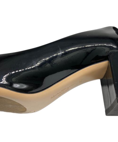 Salvatore Ferragamo（サルヴァトーレ フェラガモ）Salvatore Ferragamo (サルヴァトーレ フェラガモ) ガンチーニビットチャンキーヒールパンプス ブラック サイズ:7Dの古着・服飾アイテム