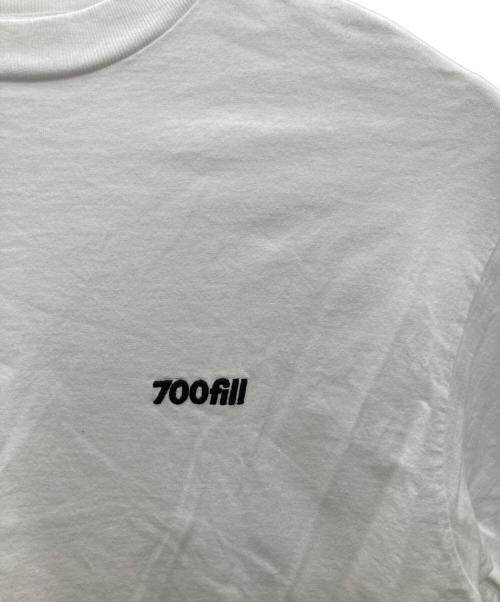 700FILL（セブンハンドレッドフィル）700fill (セブンハンドレッドフィル) ロゴプリントTシャツ ホワイト サイズ:Ｍの古着・服飾アイテム