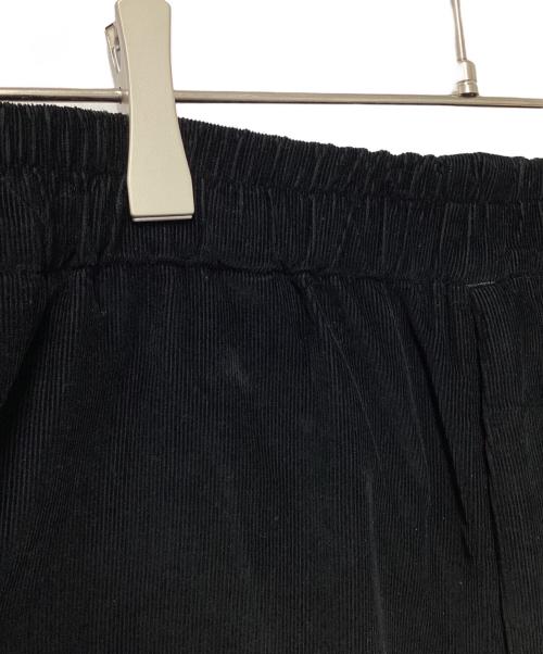 UNIVERSAL PRODUCTS.（ユニバーサルプロダクツ）UNIVERSAL PRODUCTS. (ユニバーサルプロダクツ) サマーコーデュロイイージースラックス ブラック サイズ:２の古着・服飾アイテム