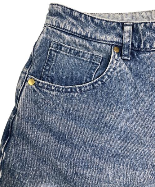 SEVEN TEN by MIHO KAWAHITO（セブン テン バイ ミホ カワヒト）SEVEN TEN by MIHO KAWAHITO (セブン テン バイ ミホ カワヒト) ハイライズスリムストレートデニムパンツ ヴィンテージサックス サイズ:Lの古着・服飾アイテム