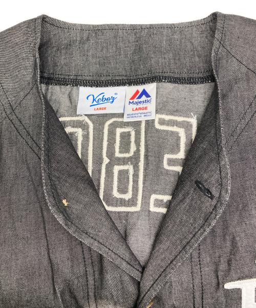 KEBOZ（ケボズ）KEBOZ (ケボズ) Majestic (マジェスティック) DENIM BASEBALL SHIRT/デニム ベースボール シャツ ブラック サイズ:LARGEの古着・服飾アイテム