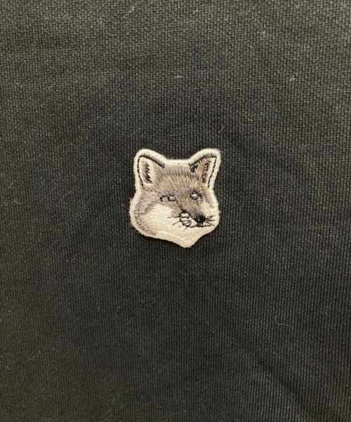 maison kitsune（メゾンキツネ）MAISON KITSUNE (メゾンキツネ) FOXHEADPATCH刺繍フーディ/フォックスヘッドパッチ 刺繍 フーディ ブラック サイズ:XSの古着・服飾アイテム