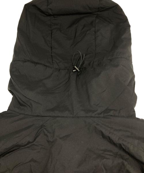 ARC'TERYX（アークテリクス）ARC'TERYX (アークテリクス) アトムフーディ ブラック サイズ:S/Pの古着・服飾アイテム