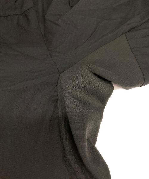 ARC'TERYX（アークテリクス）ARC'TERYX (アークテリクス) アトムフーディ ブラック サイズ:S/Pの古着・服飾アイテム