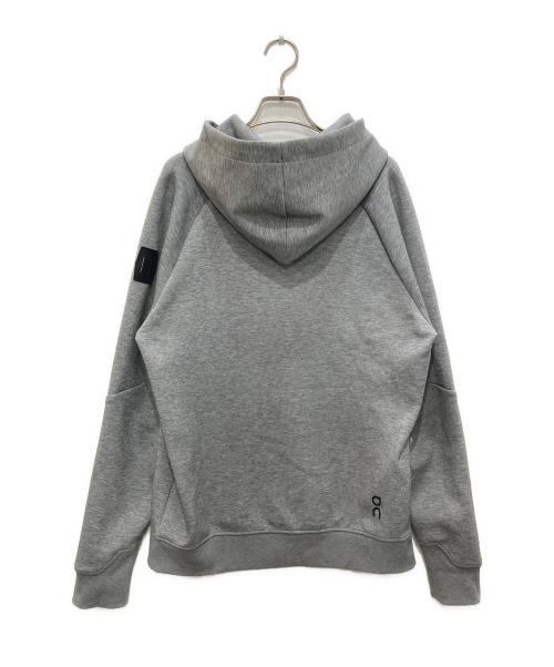 on（オン）on (オン) パーカー グレー サイズ:Sの古着・服飾アイテム
