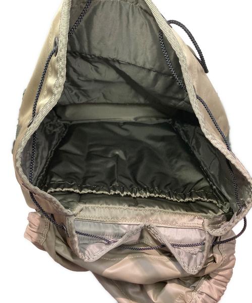 LUGGAGE LABEL（ラゲッジ レーベル）LUGGAGE LABEL (ラゲッジ レーベル) リュック カーキの古着・服飾アイテム