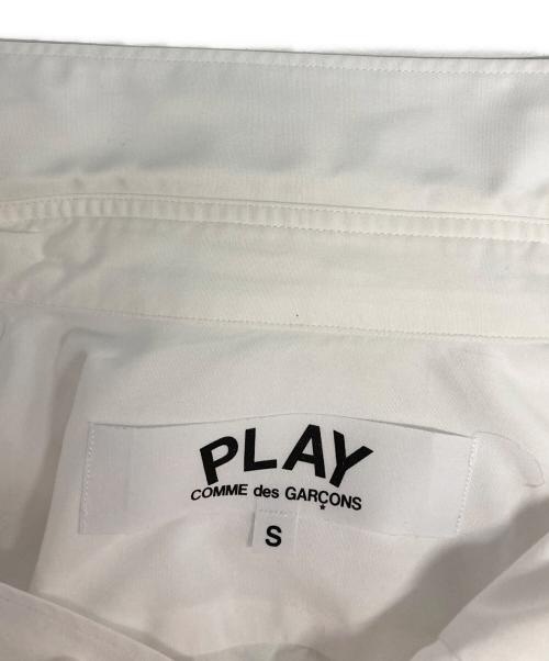 PLAY COMME des GARCONS（プレイコムデギャルソン）PLAY COMME des GARCONS (プレイ コムデギャルソン) ハートワッペンシャツ ホワイト サイズ:Ｓの古着・服飾アイテム