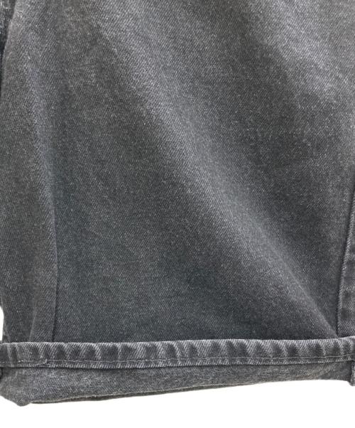 LEVI'S（リーバイス）LEVI'S (リーバイス) デニムショーツ ブラック サイズ:32の古着・服飾アイテム