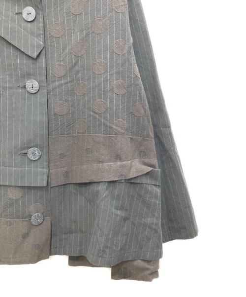 慈雨（ジウ）慈雨 (ジウ) ストライプ変形ジャケット ブラック×ブラウン サイズ:40 未使用品の古着・服飾アイテム