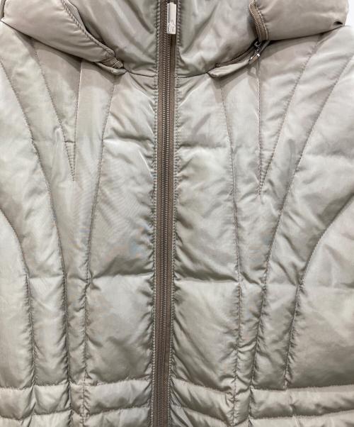 MONCLER（モンクレール）MONCLER (モンクレール) MONTANA ダウンコート ベージュ サイズ:SIZE 0の古着・服飾アイテム
