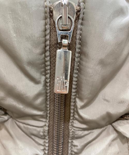 MONCLER（モンクレール）MONCLER (モンクレール) MONTANA ダウンコート ベージュ サイズ:SIZE 0の古着・服飾アイテム