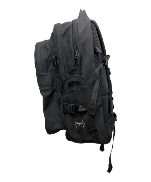 YOHJI YAMAMOTO（ヨウジヤマモト）YOHJI YAMAMOTO (ヨウジヤマモト) New Era (ニューエラ) コラボバッグパック ブラックの古着・服飾アイテム