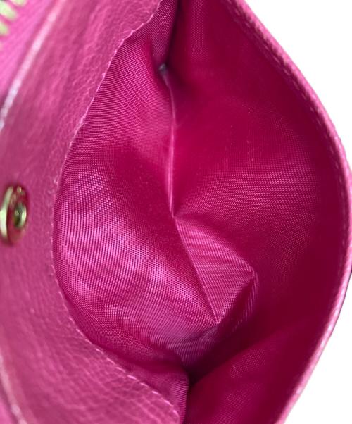 Salvatore Ferragamo（サルヴァトーレ フェラガモ）Salvatore Ferragamo (サルヴァトーレ フェラガモ) ガンチーニ金具2つ折り財布 ピンクの古着・服飾アイテム