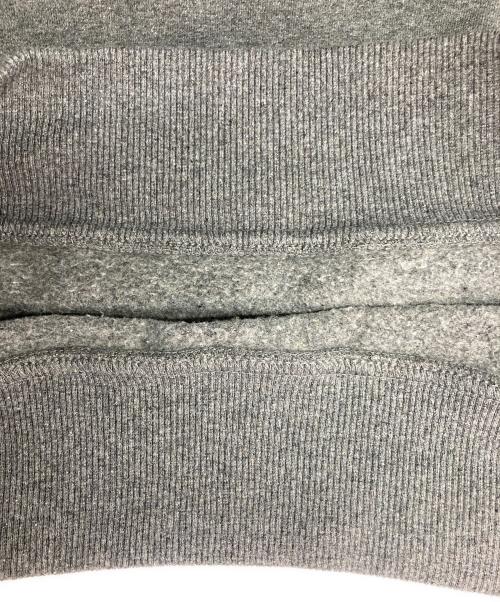 Patagonia（パタゴニア）Patagonia (パタゴニア) P-6 ラベル アップライザル フーディ グレー サイズ:Sの古着・服飾アイテム