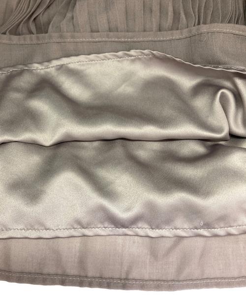 Snidel（スナイデル）Snidel (スナイデル) ボリュームティアードスカート レッドの古着・服飾アイテム