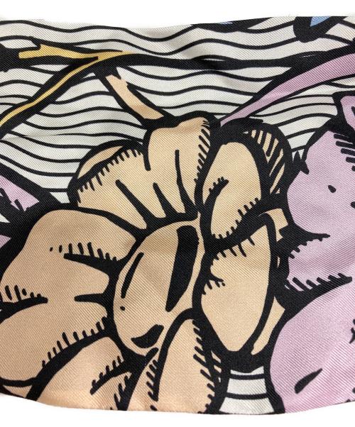 FENDI（フェンディ）FENDI (フェンディ) フラワー柄スカーフ風ショルダーストラップ マルチカラーの古着・服飾アイテム