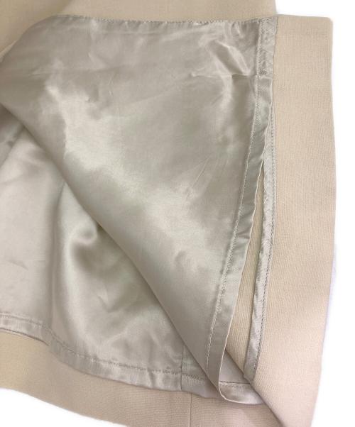 AURALEE（オーラリー）AURALEE (オーラリー) TENSE WOOL DOUBLE CLOTH SKIRT/テンスダブルウールスカート ホワイトの古着・服飾アイテム