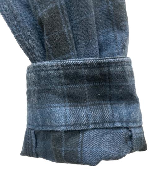 CarHartt（カーハート）CarHartt (カーハート) ヘビーウェイトフランネルシャツ ネイビー サイズ:Sの古着・服飾アイテム