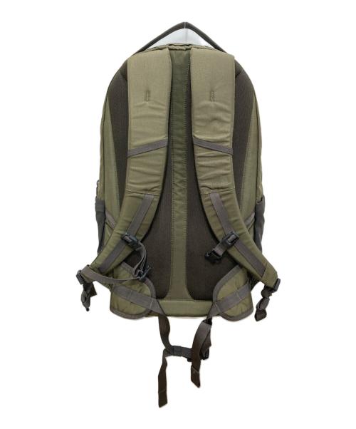 THE NORTH FACE（ザ ノース フェイス）THE NORTH FACE (ザ ノース フェイス) リュック オリーブの古着・服飾アイテム
