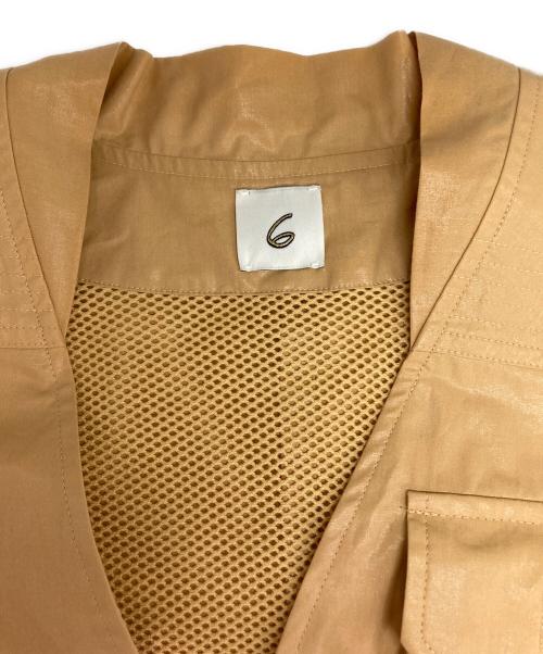 6(ROKU) BEAUTY&YOUTH（ロク ビューティーアンドユース）6(ROKU) BEAUTY&YOUTH (ロク ビューティーアンドユース) コットンフィッシングベスト ベージュ サイズ:FREEの古着・服飾アイテム