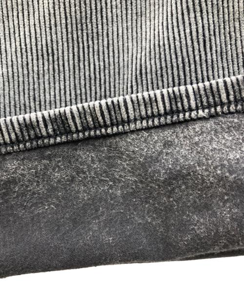 UNUSED（アンユーズド）UNUSED (アンユーズド) Corduroy wide pants/コーデュロイ ワイド パンツ グレー サイズ:002 未使用品の古着・服飾アイテム