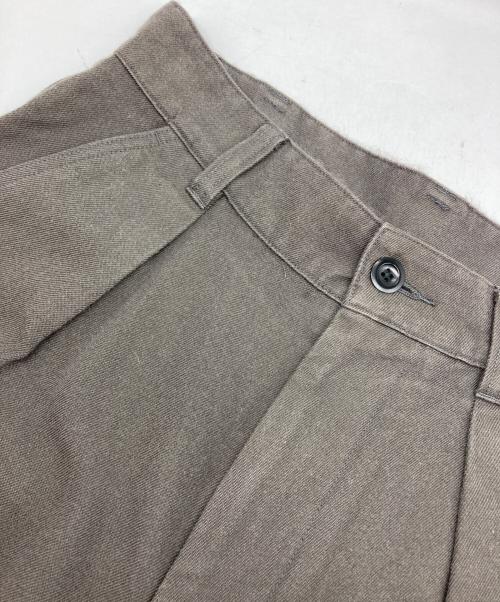 MHL（エムエイチエル）MHL (エムエイチエル) コットンウールドリルテーパードパンツ グレー サイズ:Sの古着・服飾アイテム