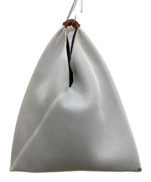 MM6 Maison Margiela（エムエムシックスメゾンマルジェラ）MM6 Maison Margiela (エムエムシックスメゾンマルジェラ) メッシュジャパニーズトートバッグ ホワイトの古着・服飾アイテム