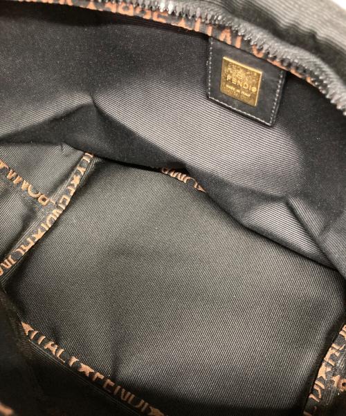 FENDI（フェンディ）FENDI (フェンディ) ハンドバッグ ブラックの古着・服飾アイテム
