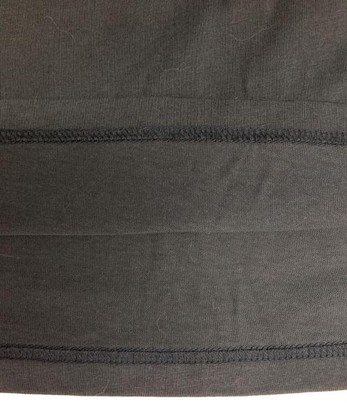 A.P.C.（アーペーセー）A.P.C. (アーペーセー) BOXY MICRO LOGO T-SHIRT/ボクシィ ミクロ ロゴ Tシャツ ネイビー サイズ:Lの古着・服飾アイテム