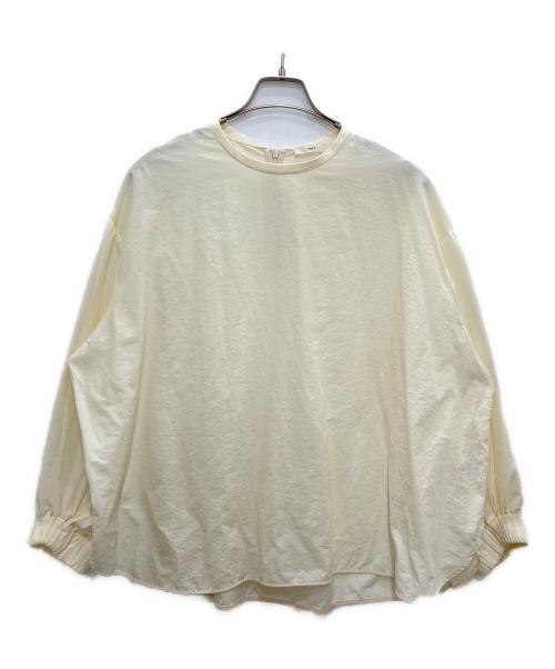 YORI（ヨリ）yori (ヨリ) バックギャザーブラウス アイボリー サイズ:Freeの古着・服飾アイテム