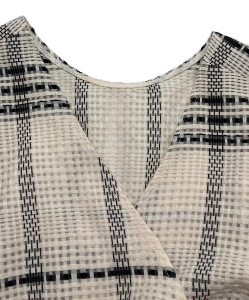 ELIN（エリン）ELIN (エリン) プレイドカシュクールトップス ベージュ サイズ:36の古着・服飾アイテム