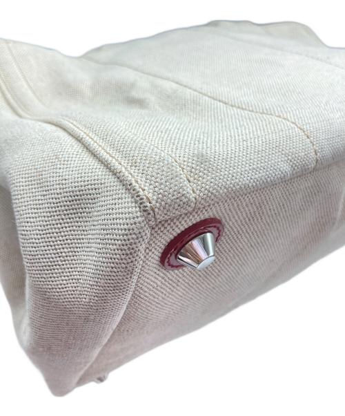 PRADA（プラダ）PRADA (プラダ) ハンドバッグ ベージュの古着・服飾アイテム