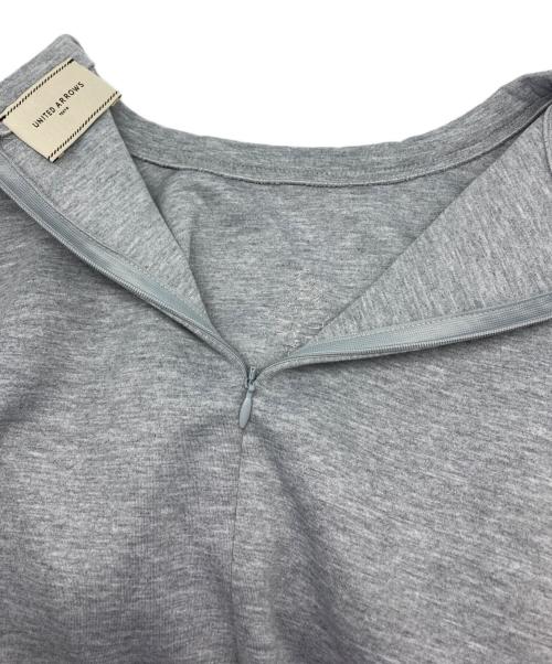 UNITED ARROWS TOKYO（ユナイテッドアローズトウキョウ）UNITED ARROWS TOKYO (ユナイテッドアローズトウキョウ) ビジュー スウェット プルオーバー グレー サイズ:Freeの古着・服飾アイテム