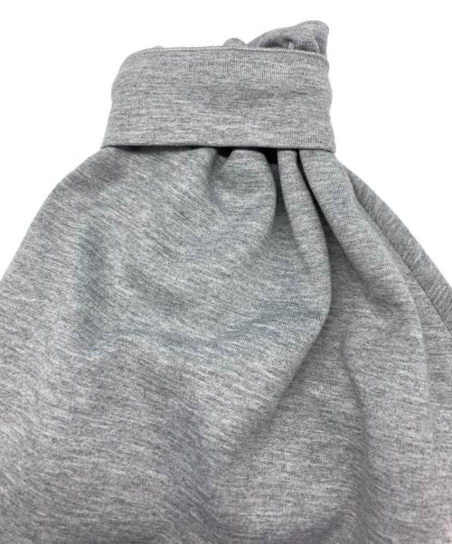 UNITED ARROWS TOKYO（ユナイテッドアローズトウキョウ）UNITED ARROWS TOKYO (ユナイテッドアローズトウキョウ) ビジュー スウェット プルオーバー グレー サイズ:Freeの古着・服飾アイテム