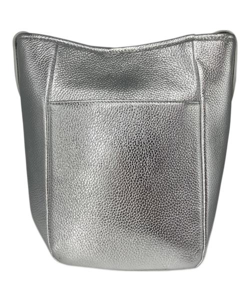 Beaure（ビュレ）Beaure (ビュレ) FSSPカウレザーバケツ型ショルダーバッグ シルバー 未使用品の古着・服飾アイテム