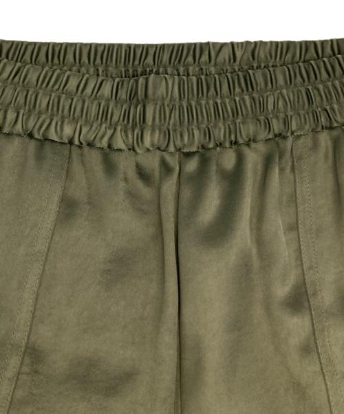 JOURNAL STANDARD relume（ジャーナルスタンダード レリューム）JOURNAL STANDARD relume (ジャーナルスタンダード レリューム) サテンベイカーパンツ カーキ サイズ:38の古着・服飾アイテム