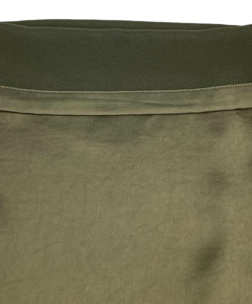 JOURNAL STANDARD relume（ジャーナルスタンダード レリューム）JOURNAL STANDARD relume (ジャーナルスタンダード レリューム) サテンベイカーパンツ カーキ サイズ:38の古着・服飾アイテム