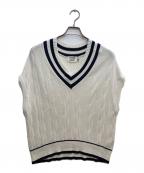 Traditional Weatherwearトラディショナルウェザーウェア）の古着「ケーブルチルデン  Vネック ニットベスト」｜ホワイト